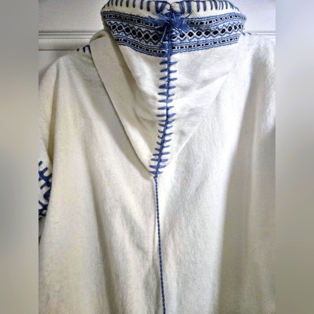 100% Wool Tunisian Coat - Picture 13 of 13